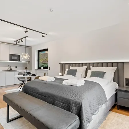 Апартаменты 1-2 Personen - Parkplatz - Fahrradgarage - Zentrum - Kueche - Klima