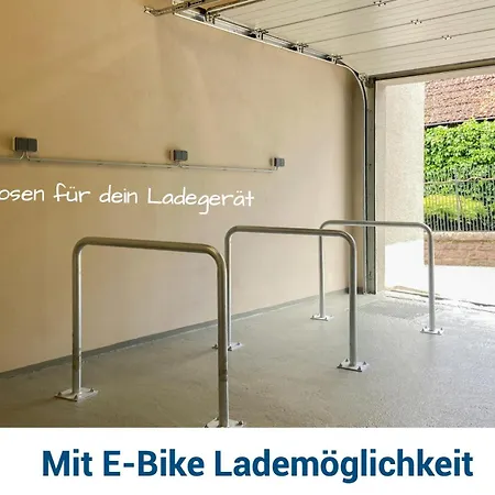 Apartment 1-2 Personen - Parkplatz - Fahrradgarage - Zentrum - Kueche - Klima *