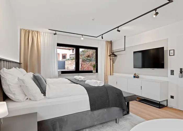 Apartamento 1-2 Personen - Parkplatz - Fahrradgarage - Zentrum - Kueche - Klima