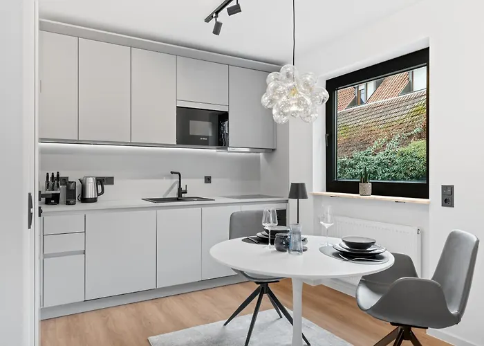 1-2 Personen - Parkplatz - Fahrradgarage - Zentrum - Kueche - Klima