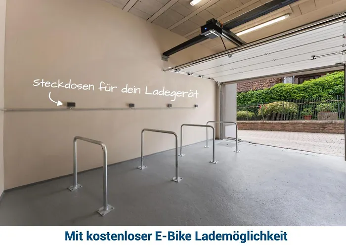 1-2 Personen - Parkplatz - Fahrradgarage - Zentrum - Kueche - Klima Apartamento *